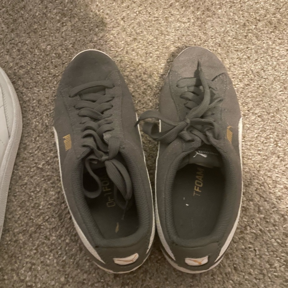 Pumas Vicky Softfoam Size 8 - Picture 2 of 2